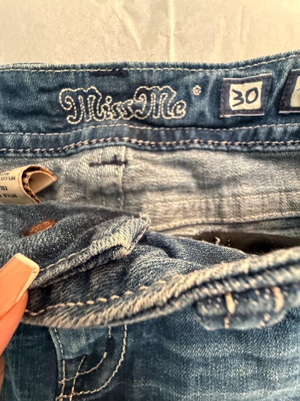 Miss Me Sequin Wing Denim Mini Skirt Size 30 Western Y2K EUC $98 MSRP - Picture 6 of 10